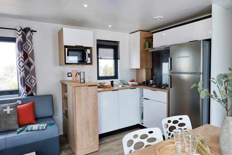 Mobile Home Santa Giulia - living room and kitchen