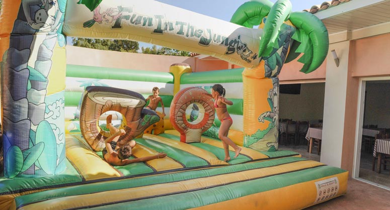 ballabules for the youngest Camping Corsica