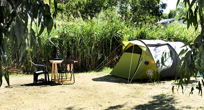tent pitch corsica